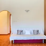 Beautiful Parenzana With Pool In *