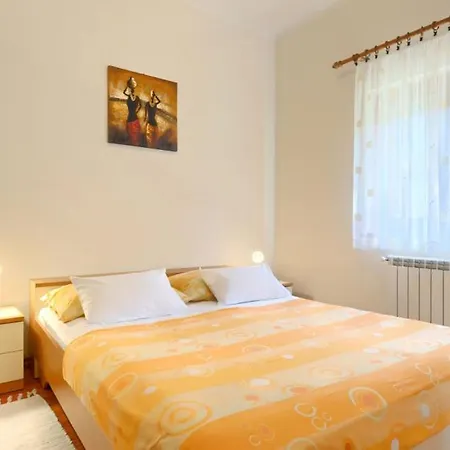 Beautiful Parenzana With Pool In *